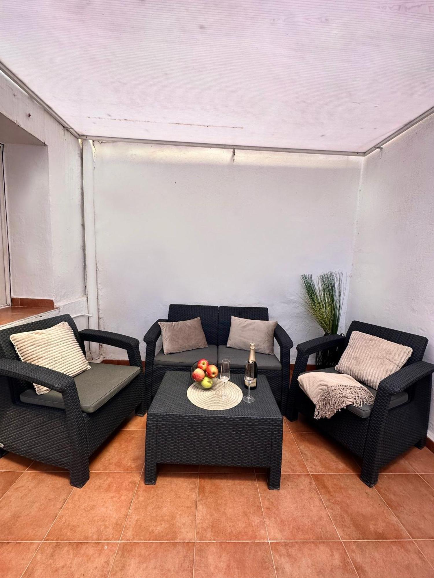 Veronica Apartment Валенсія Екстер'єр фото